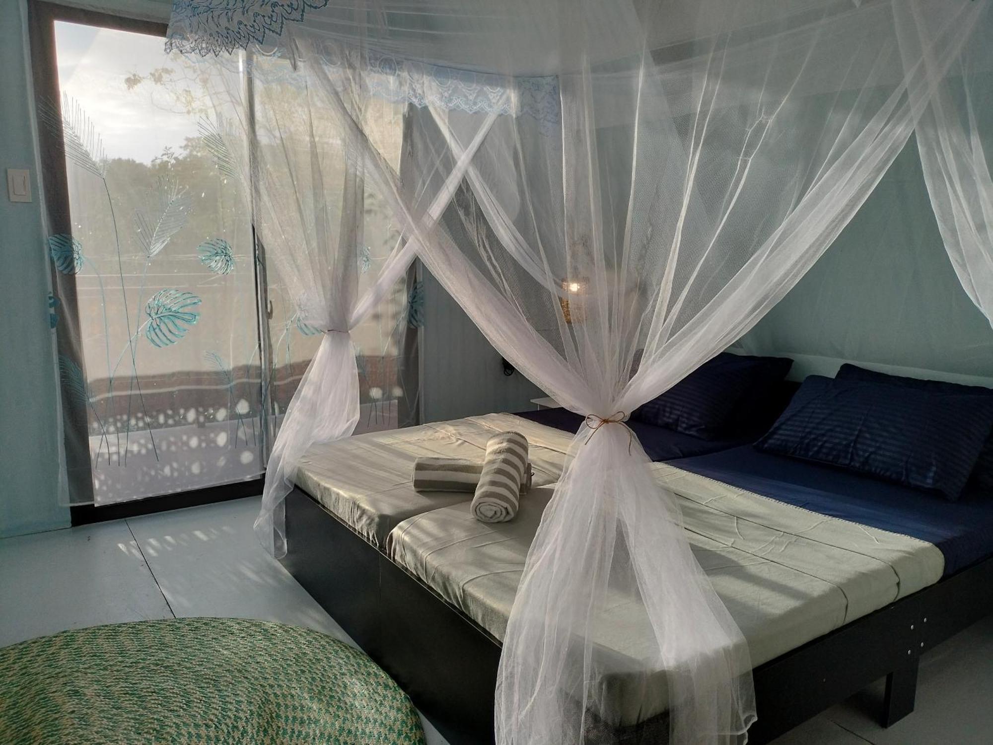 Riu Del Mar Hostel 道伊斯 外观 照片